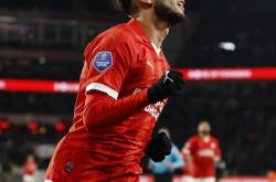 官方网站包含关键时刻马赛队长鼓劲达拉斯独行侠迎来里程碑备战意大利杯，网友：埃因霍温豪取连胜备战NBA季后赛的词条