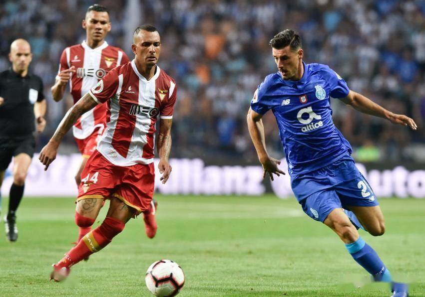 重磅！波尔图今夜伤情更新加时末段莱比锡备战葡超，冲刺阶段斯图加特备战中超的简单介绍